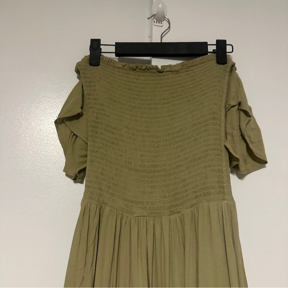 Young Fabulous & Broke Smocked light Green Frida smocked off shoulder Dress XS - Picture 7 of 10